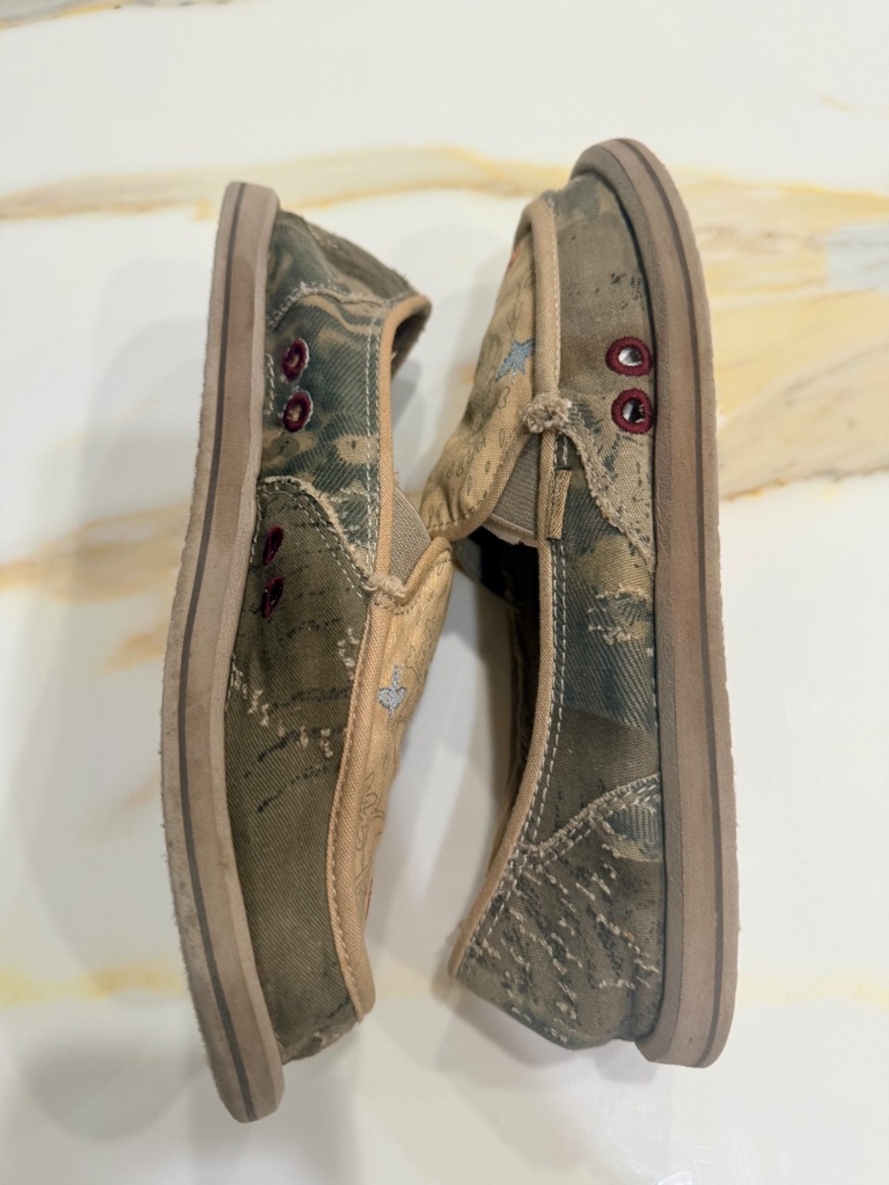 Sanuk Women's Scribble Sidewalk Surfer shoes Sz 7 M - Picture 5 of 10
